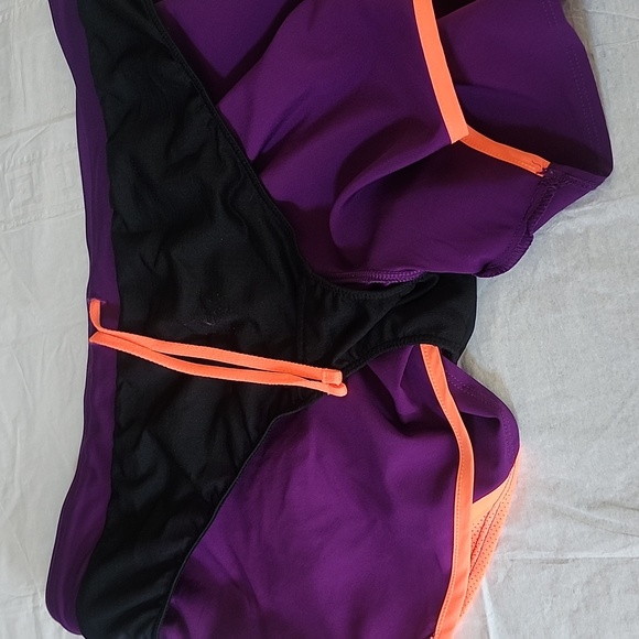 Under Armour, size large, purple and coral running shorts AND gray tank top - Picture 6 of 14